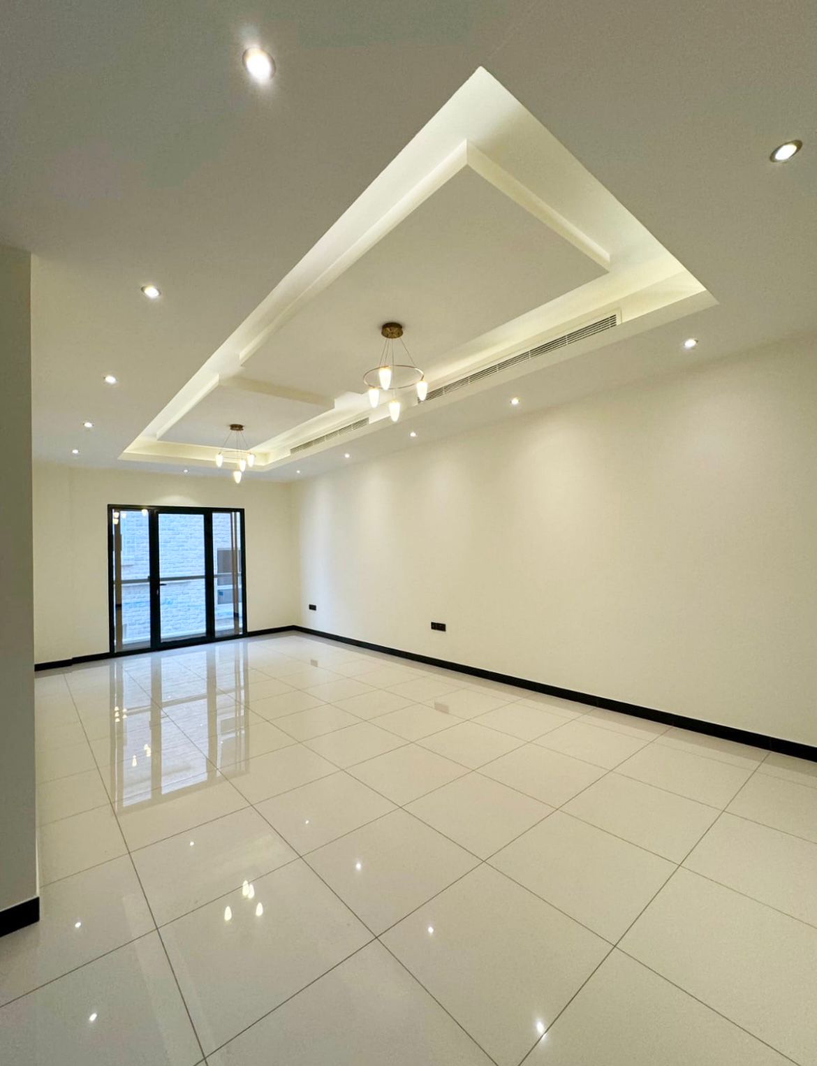 صورة واتساب بتاريخ 1446-05-10 في 12.43.27_47d42a5a