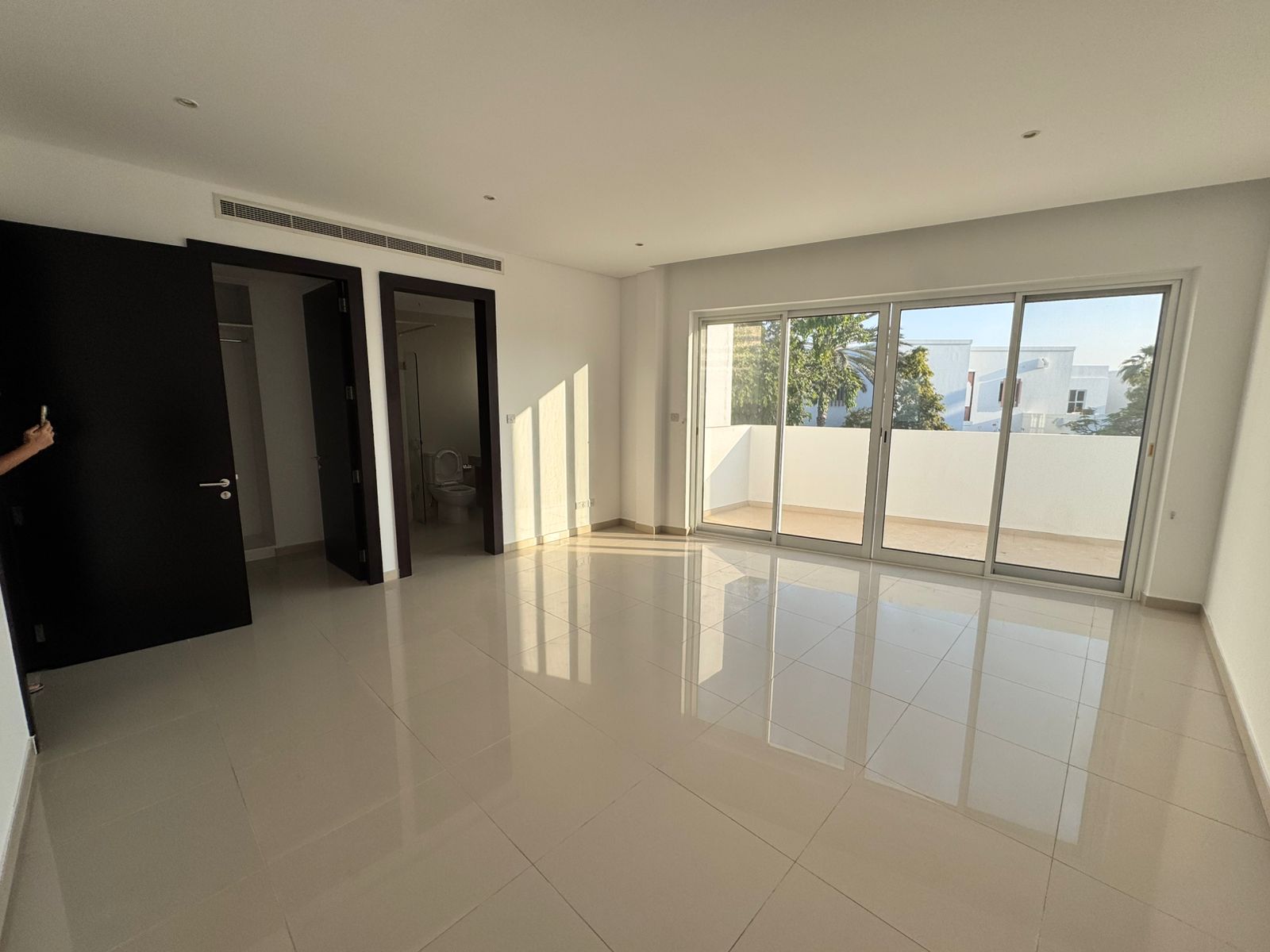 صورة واتساب بتاريخ 1447-06-02 في 10.48.03_949952e2